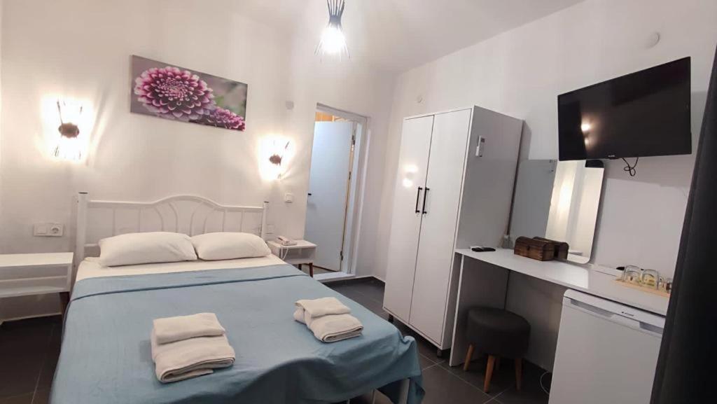Cakir Butik Otel Çeşme Luaran gambar