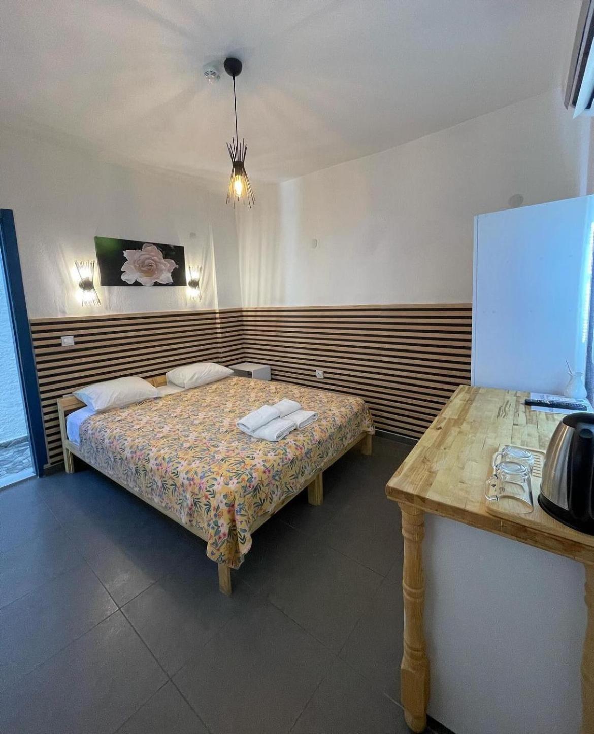 Cakir Butik Otel Çeşme Luaran gambar