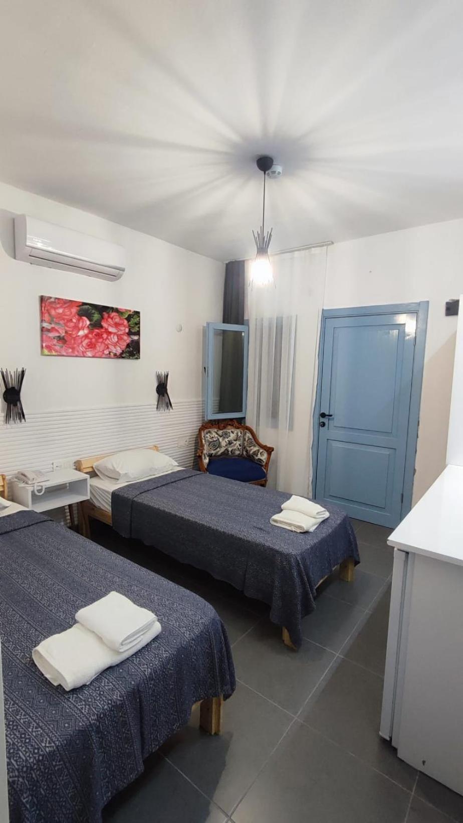 Cakir Butik Otel Çeşme Luaran gambar